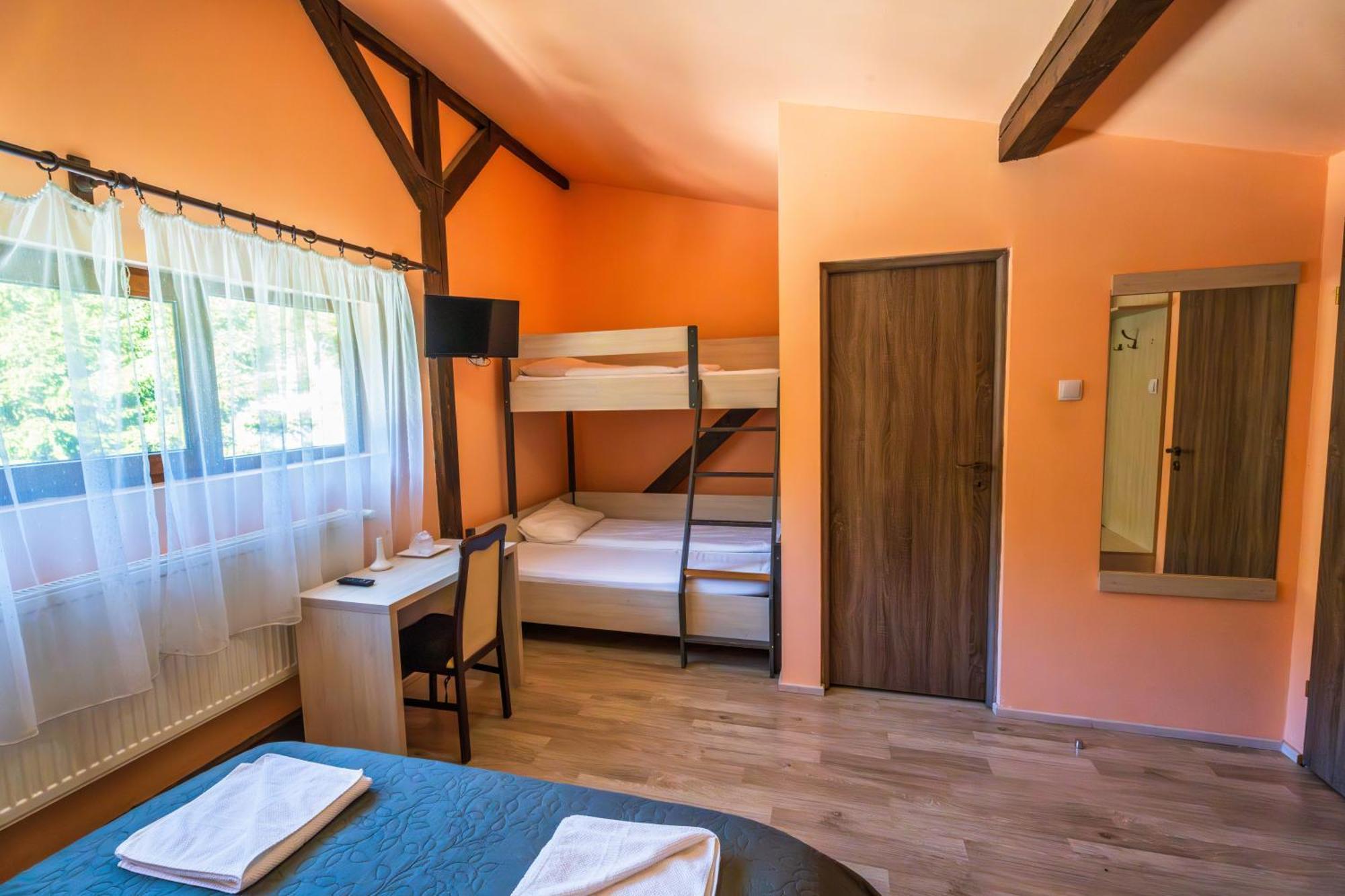 Tirol Panzio Bed & Breakfast Harghita-Băi Exterior foto